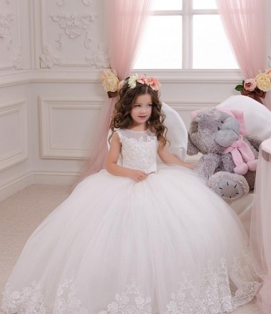 Cheap Ivory Ball Gown Bateau Neck Chapel Train Sleeveless Flower Girl Dress Perth